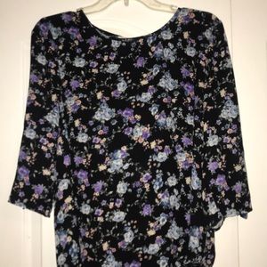 Flower pattern cute blouse!